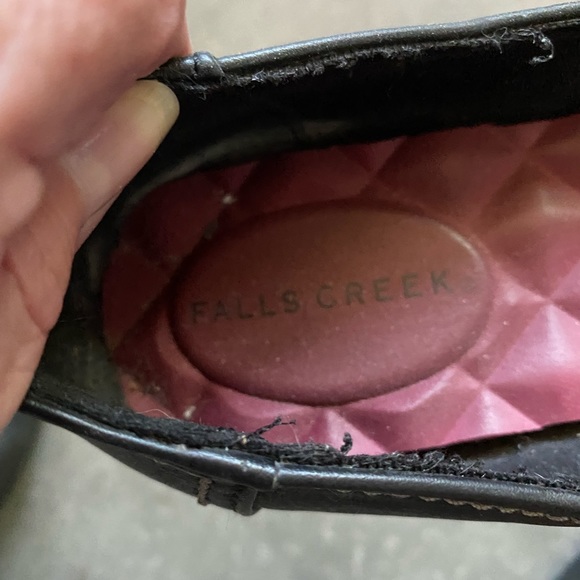 Falls Creek Shoes - Picture 4 of 5